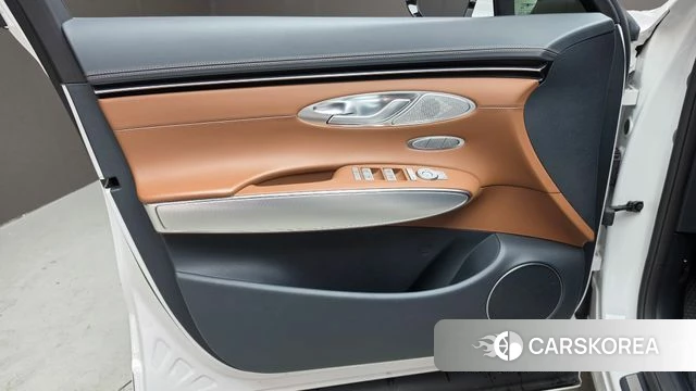 Genesis GV70 id 5002573 из Кореи 16