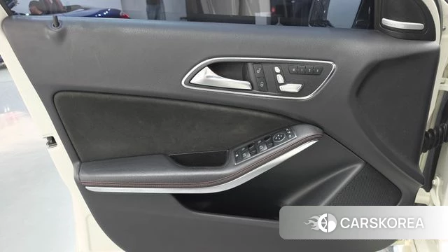 Mercedes-Benz A-Class W176 id 4924188 из Кореи 16