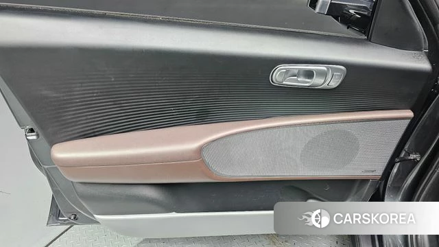 Hyundai Ionic 6 id 4696362 из Кореи 16