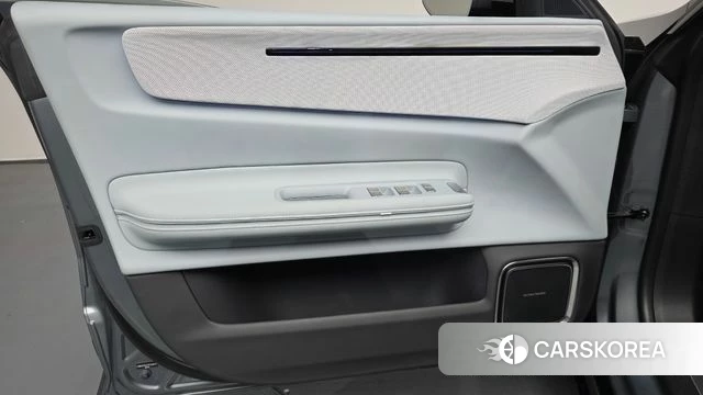 Polestar Polstar 4 id 5011115 из Кореи 16