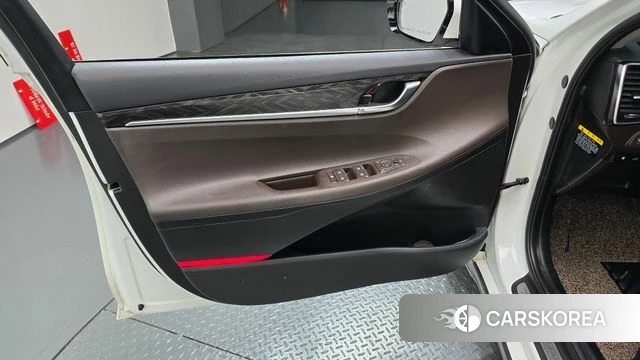 Hyundai Grandeur IG id 5013779 из Кореи 16