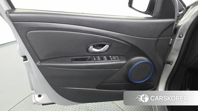 Renault Korea (Samsung) SM3 Z.E. id 5023530 из Кореи 16