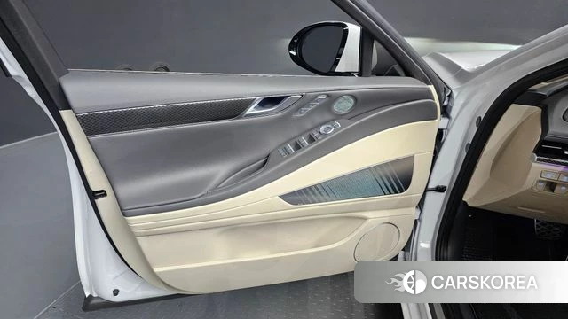 Genesis G80 (RG3) id 5002465 из Кореи 16