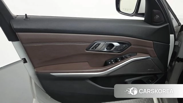 BMW 3 Series (G20) id 5041744 из Кореи 16