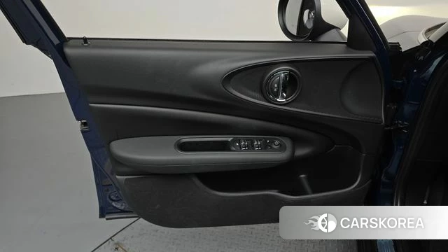 Mini Cooper D Clubman id 4953033 из Кореи 16