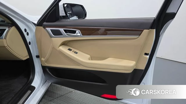 Genesis G80 id 4993540 из Кореи 16