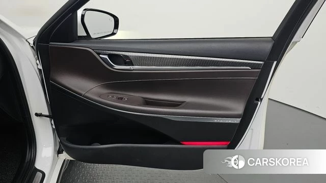 Hyundai Grandeur IG id 4988190 из Кореи 16