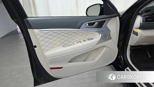 Genesis G70 id 5018328 из Кореи 16