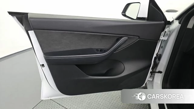 Tesla Model Y id 4736568 из Кореи 16