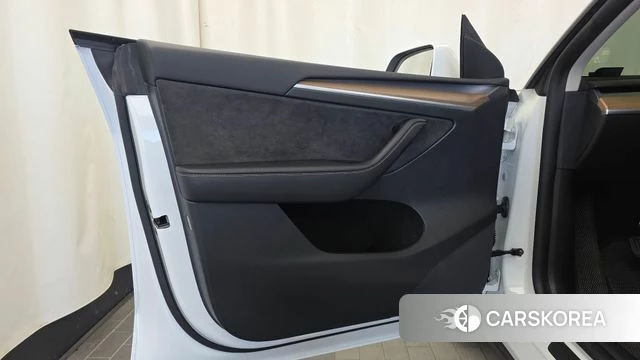 Tesla Model Y id 5033201 из Кореи 16