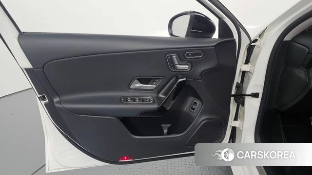 Mercedes-Benz A-Class W177 id 4967129 из Кореи 16