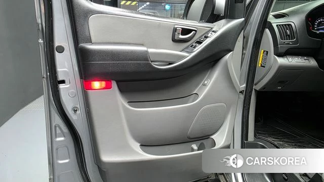Hyundai The New Grand Starex id 5018877 из Кореи 16