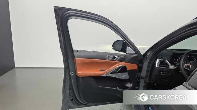 BMW X6 (G06) id 4705858 из Кореи 16