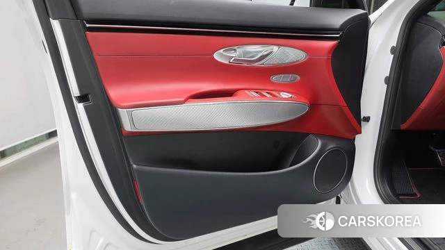 Genesis GV70 id 4966053 из Кореи 16