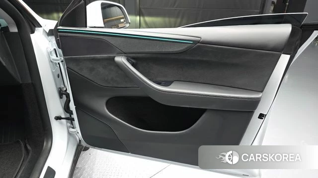 Tesla Model Y id 4879591 из Кореи 16
