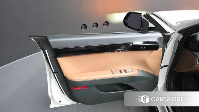 Hyundai Grandeur Hybrid (GN7) id 4950163 из Кореи 16