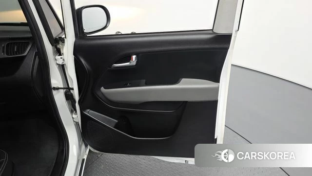 Kia The New Kia Ray id 4986234 из Кореи 16