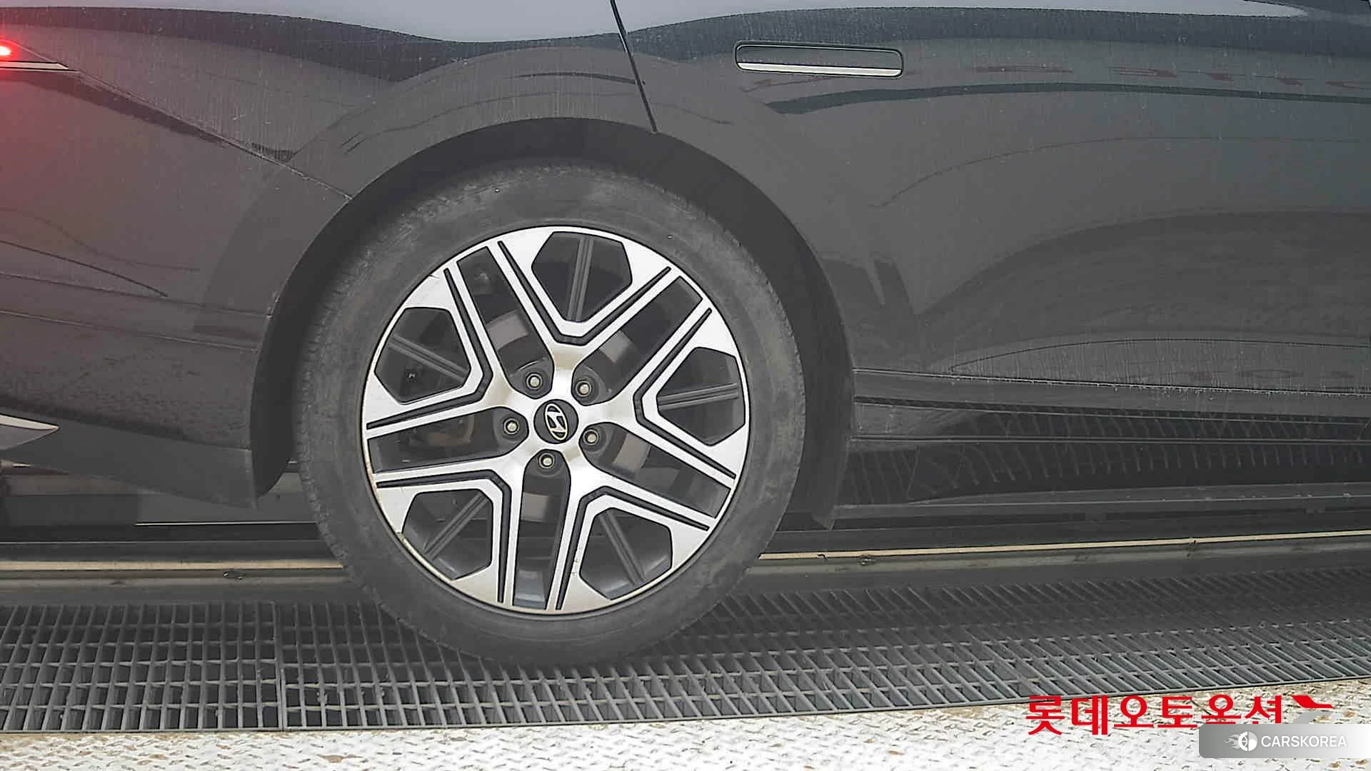 Hyundai Grandeur Hybrid id 4984603 из Кореи 16