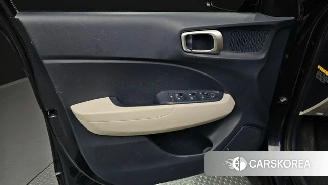 Hyundai Venue id 4698442 из Кореи 16