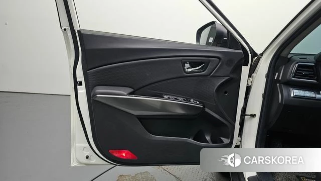 Ssangyong Tivoli Air id 4976090 из Кореи 16