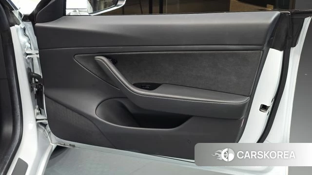Tesla Model 3 id 4998273 из Кореи 16