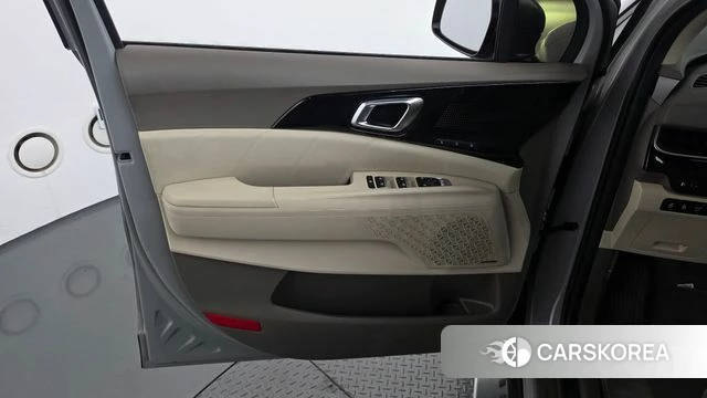 Kia The New Carnival 4th Generation id 5039351 из Кореи 16