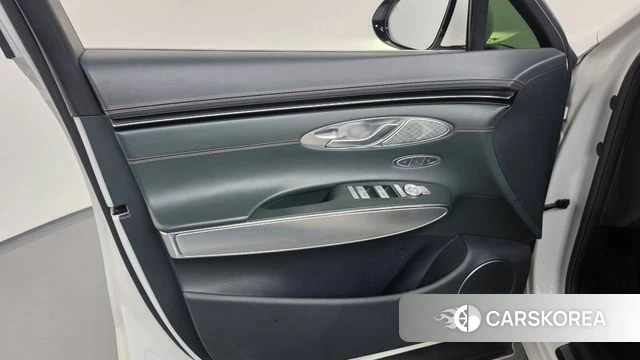 Genesis GV70 id 4942170 из Кореи 16