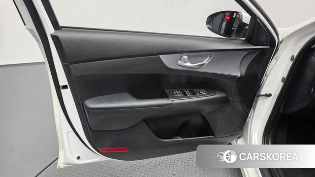Kia The New K3 2nd generation id 5027078 из Кореи 16