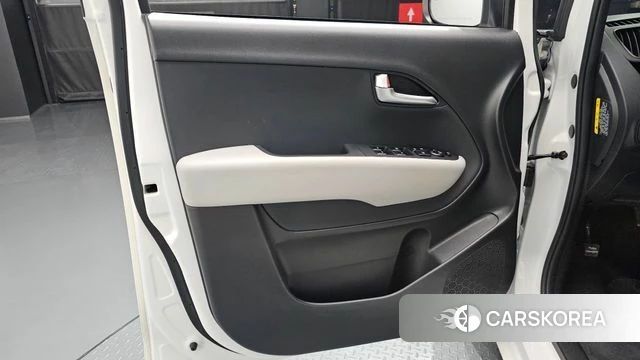Kia The New Kia Ray id 4921919 из Кореи 16