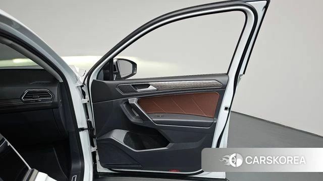 Volkswagen Tiguan Allspace id 4928575 из Кореи 16