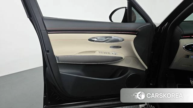 Genesis GV70 id 4941200 из Кореи 16