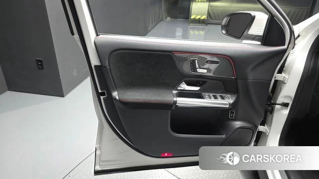 Mercedes-Benz GLA - Class H247 id 4928097 из Кореи 16