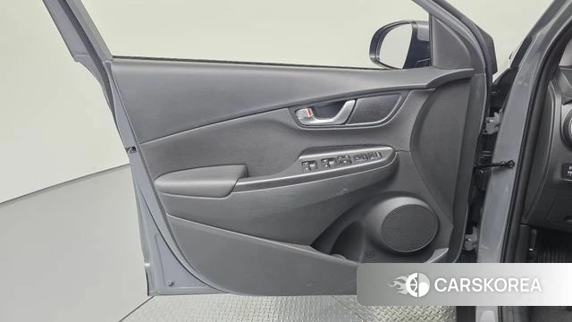 Hyundai The New Kona id 5028262 из Кореи 16
