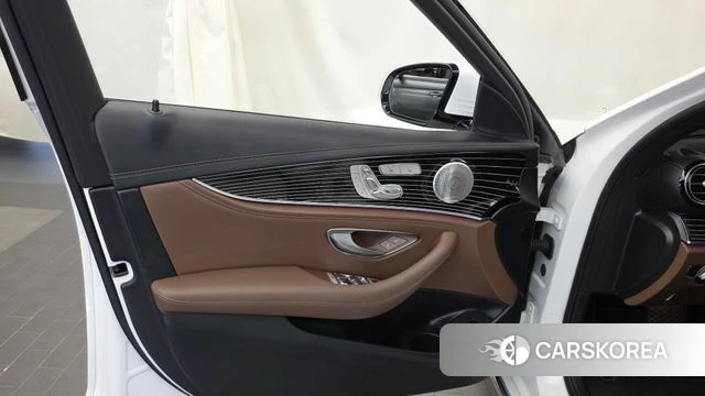 Mercedes-Benz E-Class W213 id 4929801 из Кореи 16