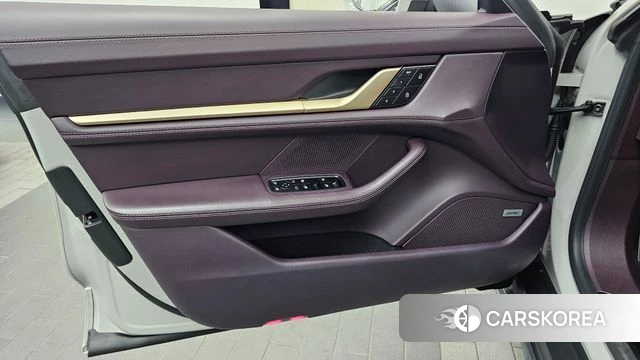 Porsche Taycan id 5040451 из Кореи 16