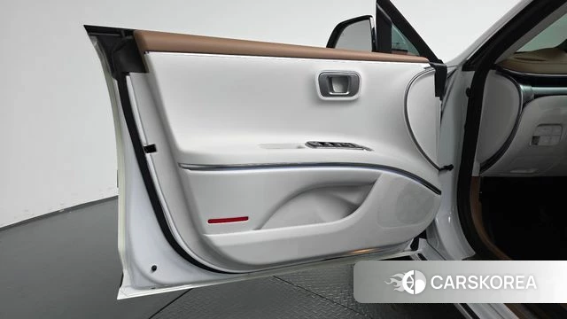 Hyundai The New Granger Hybrid (GN7) id 4964106 из Кореи 16