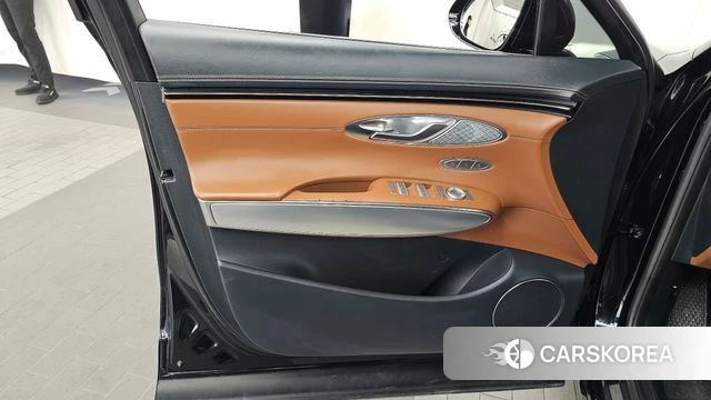 Genesis GV70 id 5003398 из Кореи 16