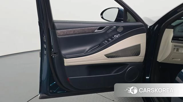 Genesis Electrified G80 (RG3) id 4986789 из Кореи 16