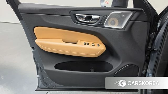 Volvo XC60 second Generation id 5018969 из Кореи 16