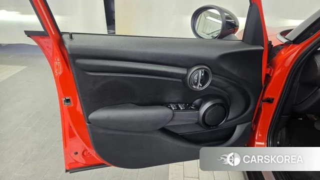 Mini Cooper D id 4998575 из Кореи 16