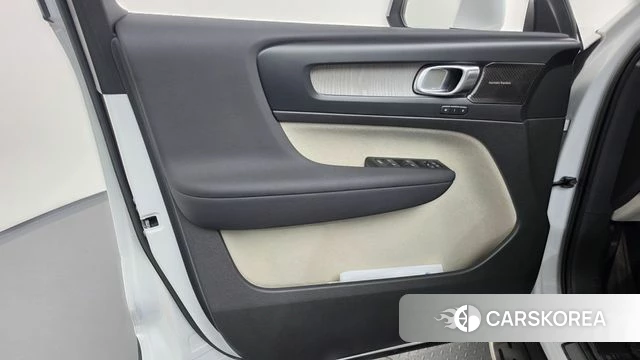 Volvo XC40 id 4935786 из Кореи 16