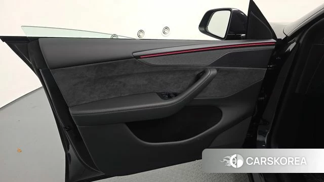 Tesla Model Y id 5020720 из Кореи 16
