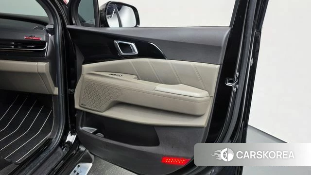 Kia The New Carnival 4th Generation id 5026507 из Кореи 16