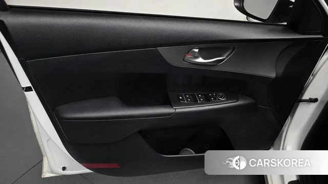 Kia Come New K3 id 5028400 из Кореи 16
