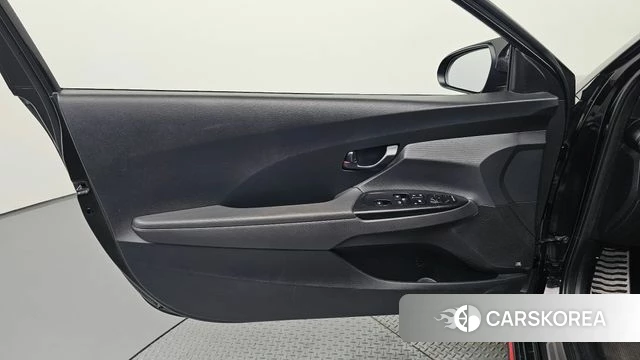 Hyundai Veloster (JS) id 4943450 из Кореи 16