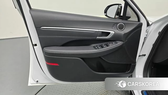 Hyundai Sonata D Edge Hybrid (DN8) id 4949832 из Кореи 16