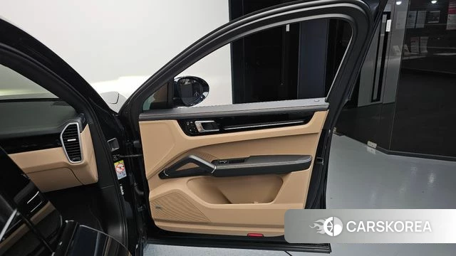Porsche Cayenne (PO536) id 4906872 из Кореи 16