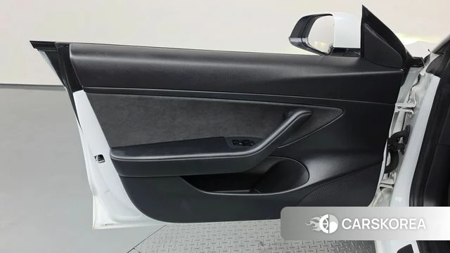 Tesla Model 3 id 4712412 из Кореи 16