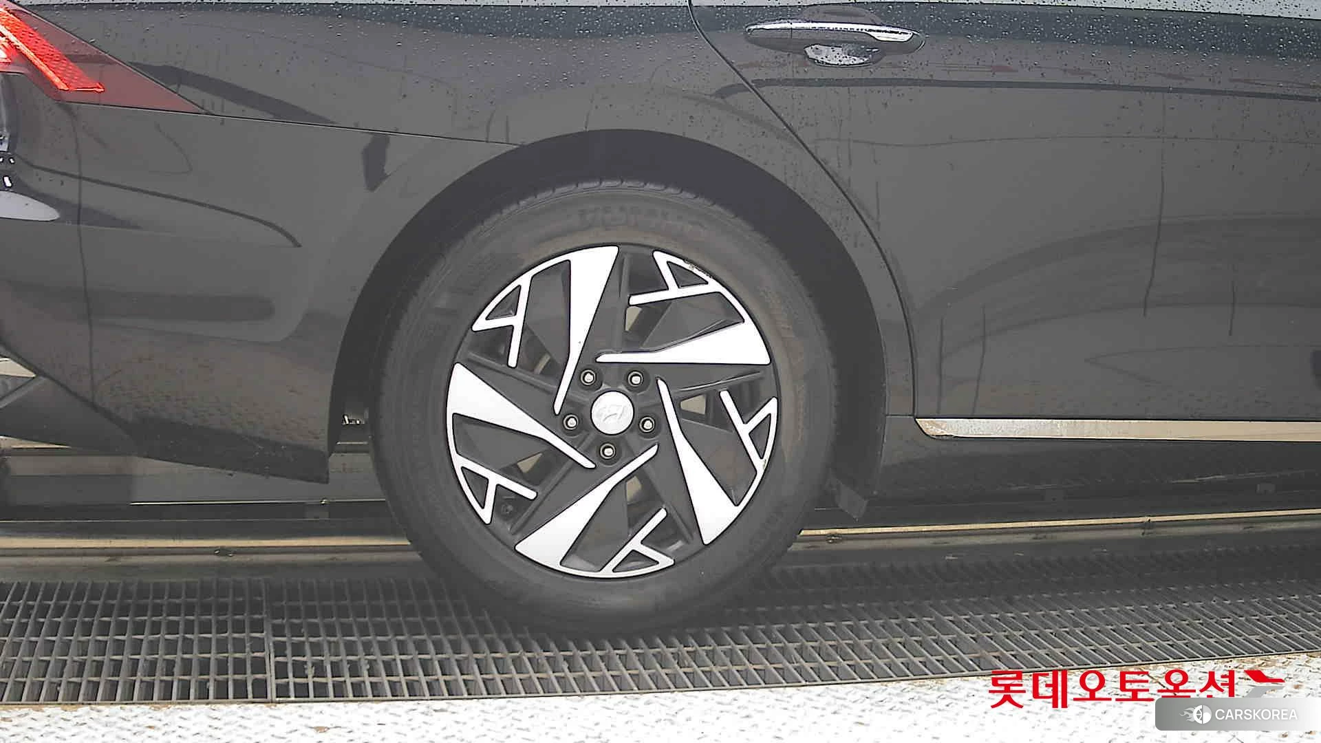 Hyundai Grandeur Hybrid id 4984622 из Кореи 16