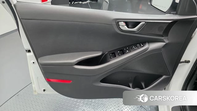 Hyundai Ionic Hybrid id 4647647 из Кореи 16